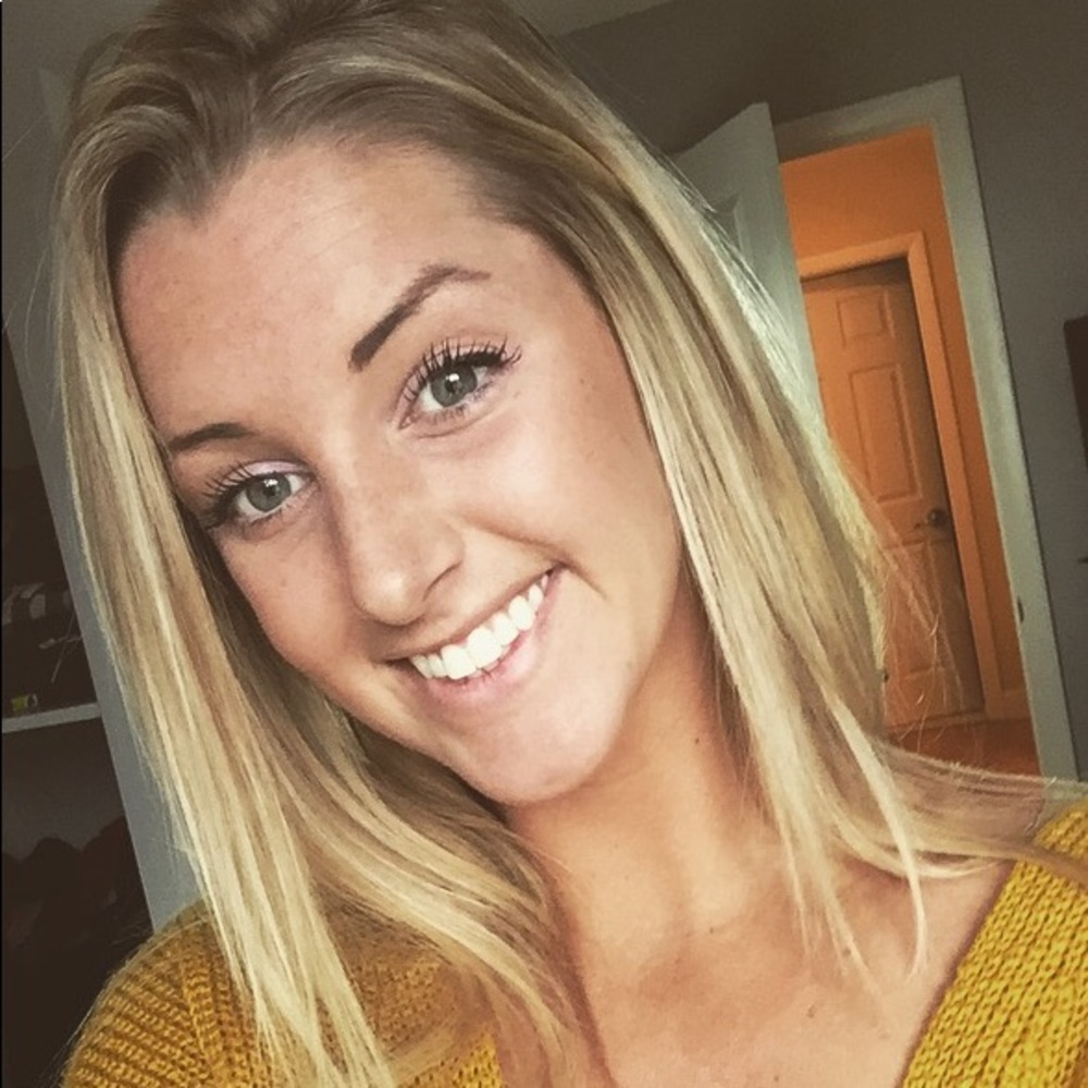 Meet your Posher, Victoria